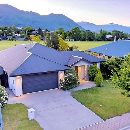 Wanaka Holiday Home Exterior foto